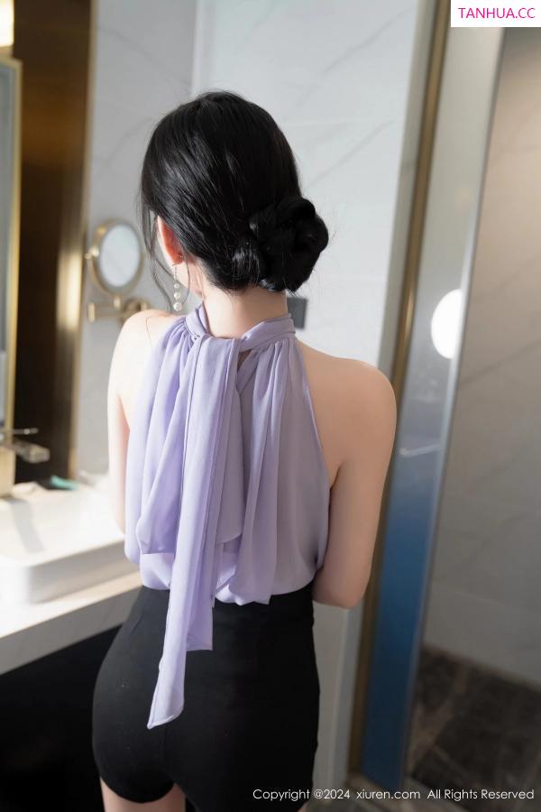 周于希dummy  [XiuRen]高清写真图 2024.02.23 No.8136 周于希Sally 美腿丝袜第12张图片